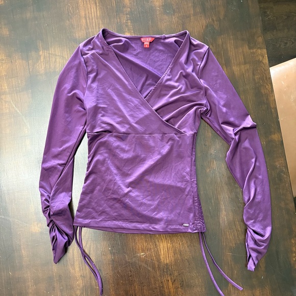Guess purple top size medium - Picture 1 of 6
